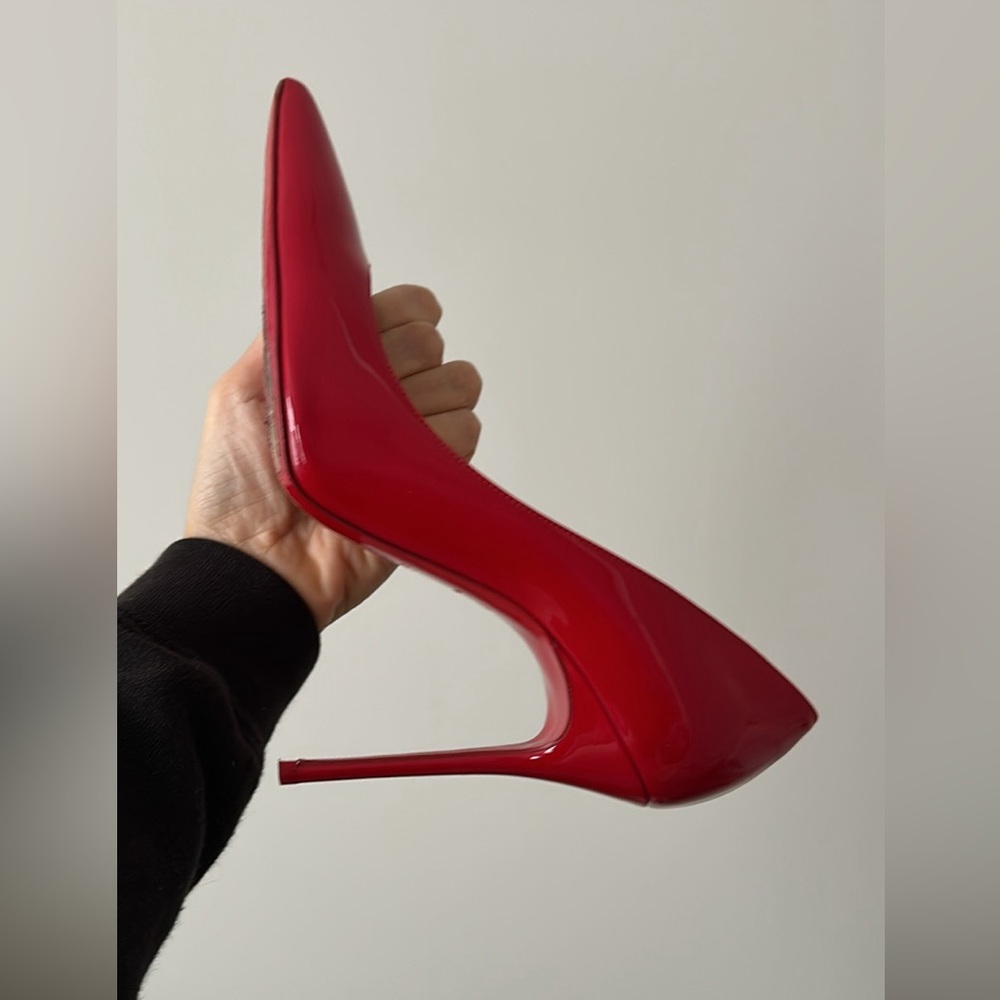 Red Louboutins size 38.5